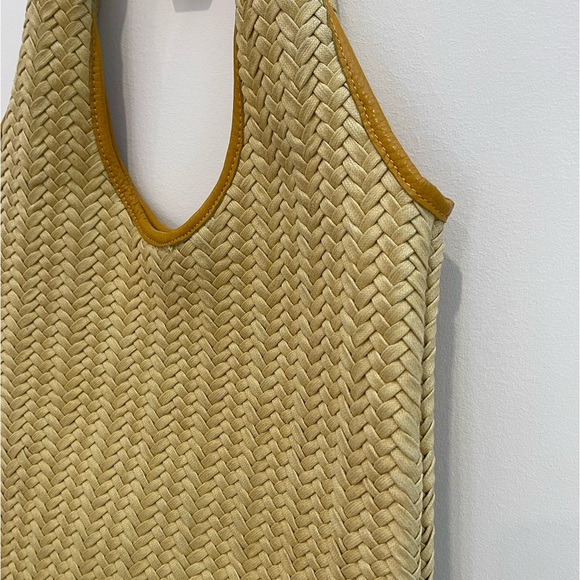 Banana Republic shoulder bag/purse - Picture 2 of 6